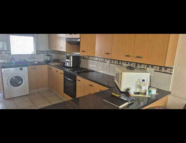 2 BEDROOM TOWNHOUSE FOR SALE IN VERWOERDPARK